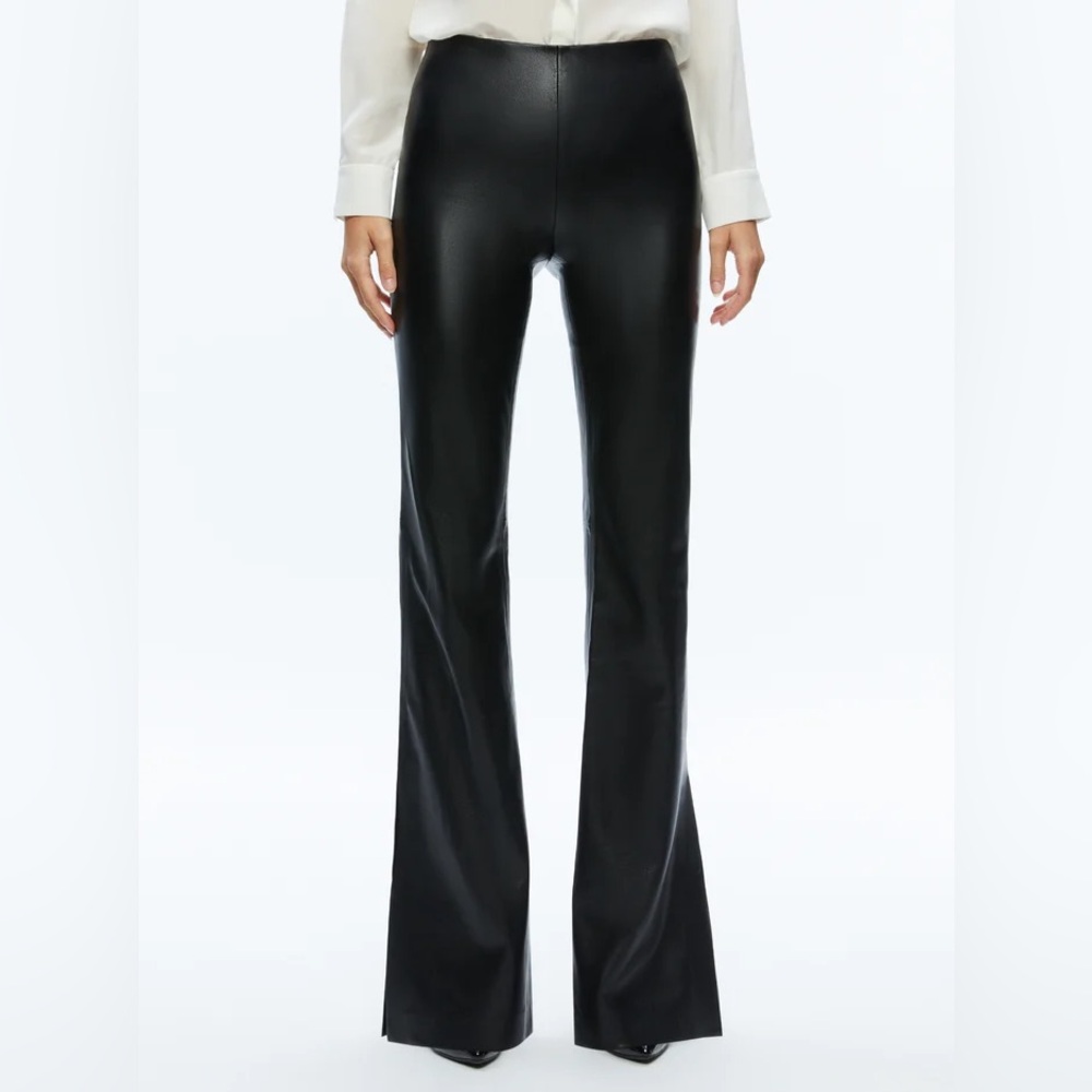 Alice + Olivia TINA VEGAN LEATHER SPLIT HEM PANT